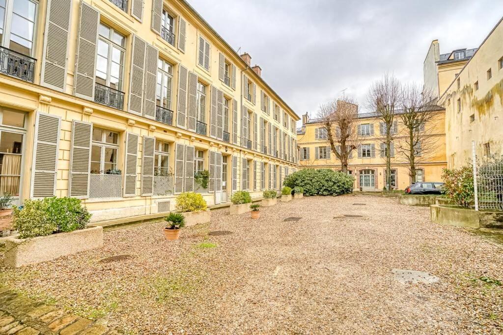 Le Richelieu Apartment Versailles Ngoại thất bức ảnh