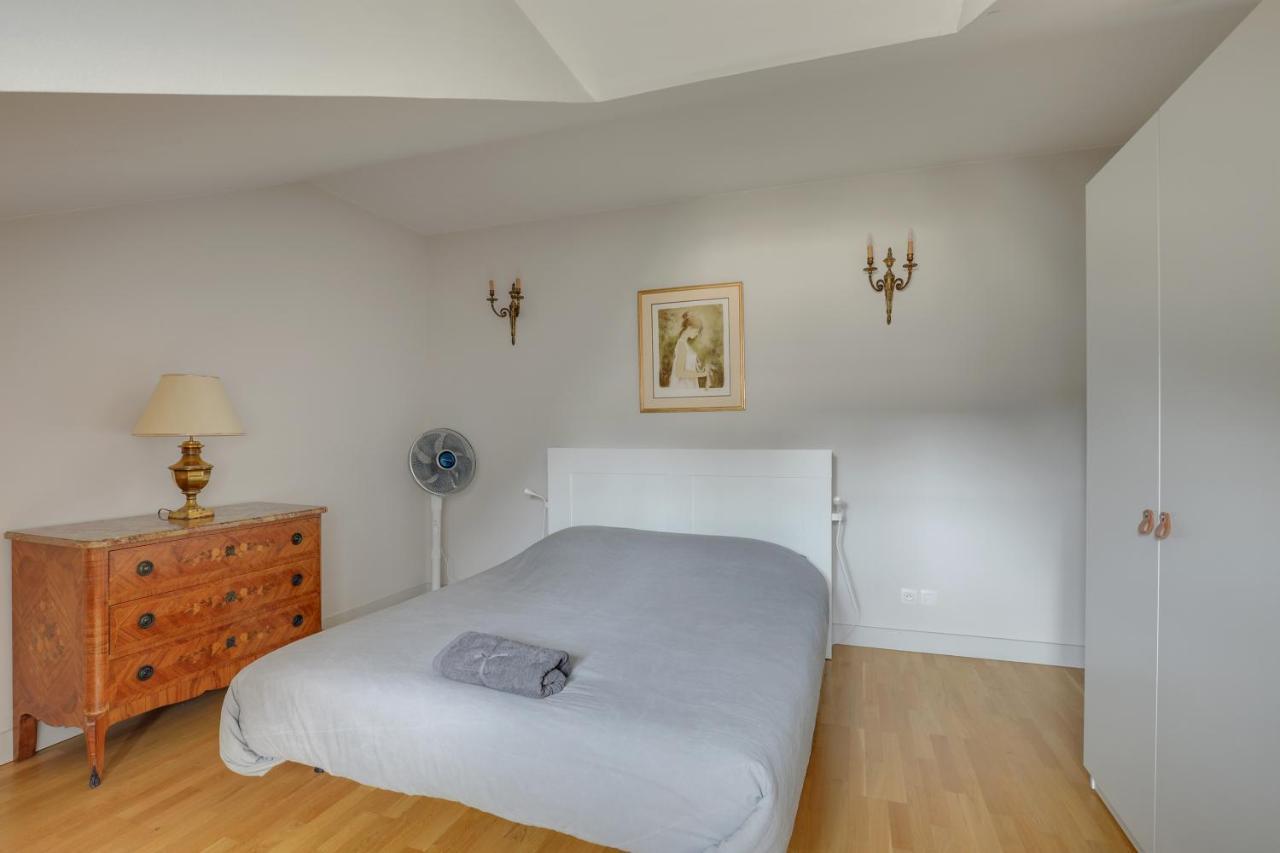 Le Richelieu Apartment Versailles Ngoại thất bức ảnh